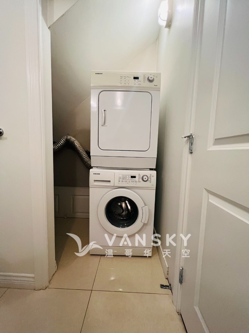 240620111118_washer and dryer.jpg